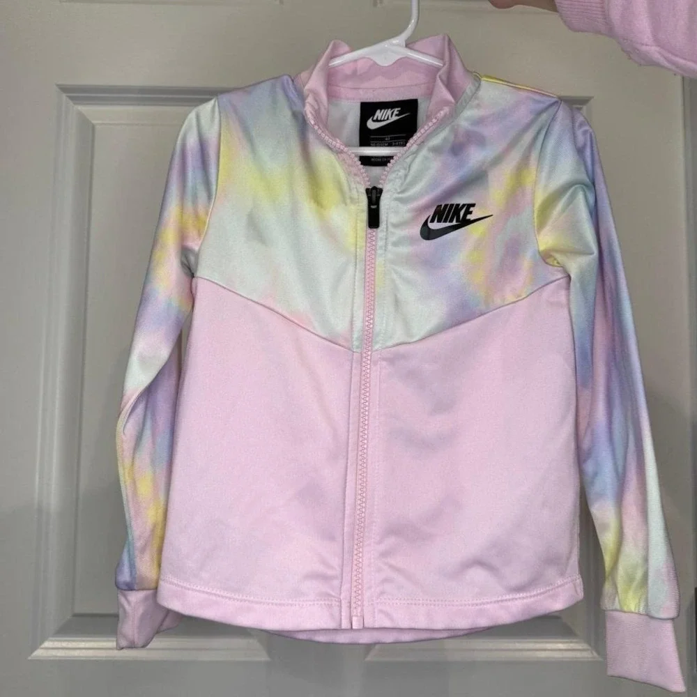 Nike excellent no